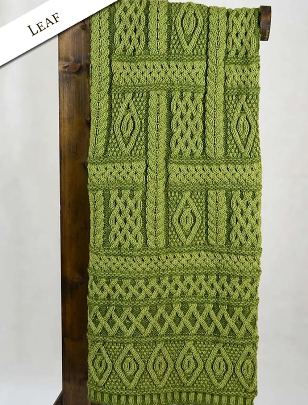 Glenaran Knitted Wool Throws^Two-Tone Aran Pleated Throw