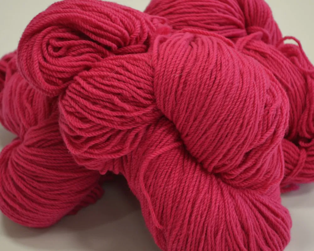 Glenaran Aran Wool^Aran Wool Knitting Hanks - Cerise