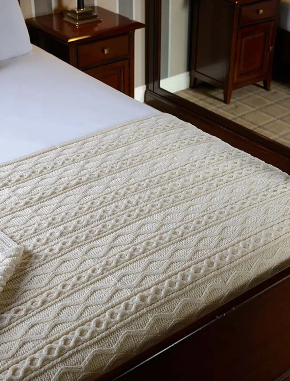 Glenaran Clan Throws^O'Brien Clan Aran Throw