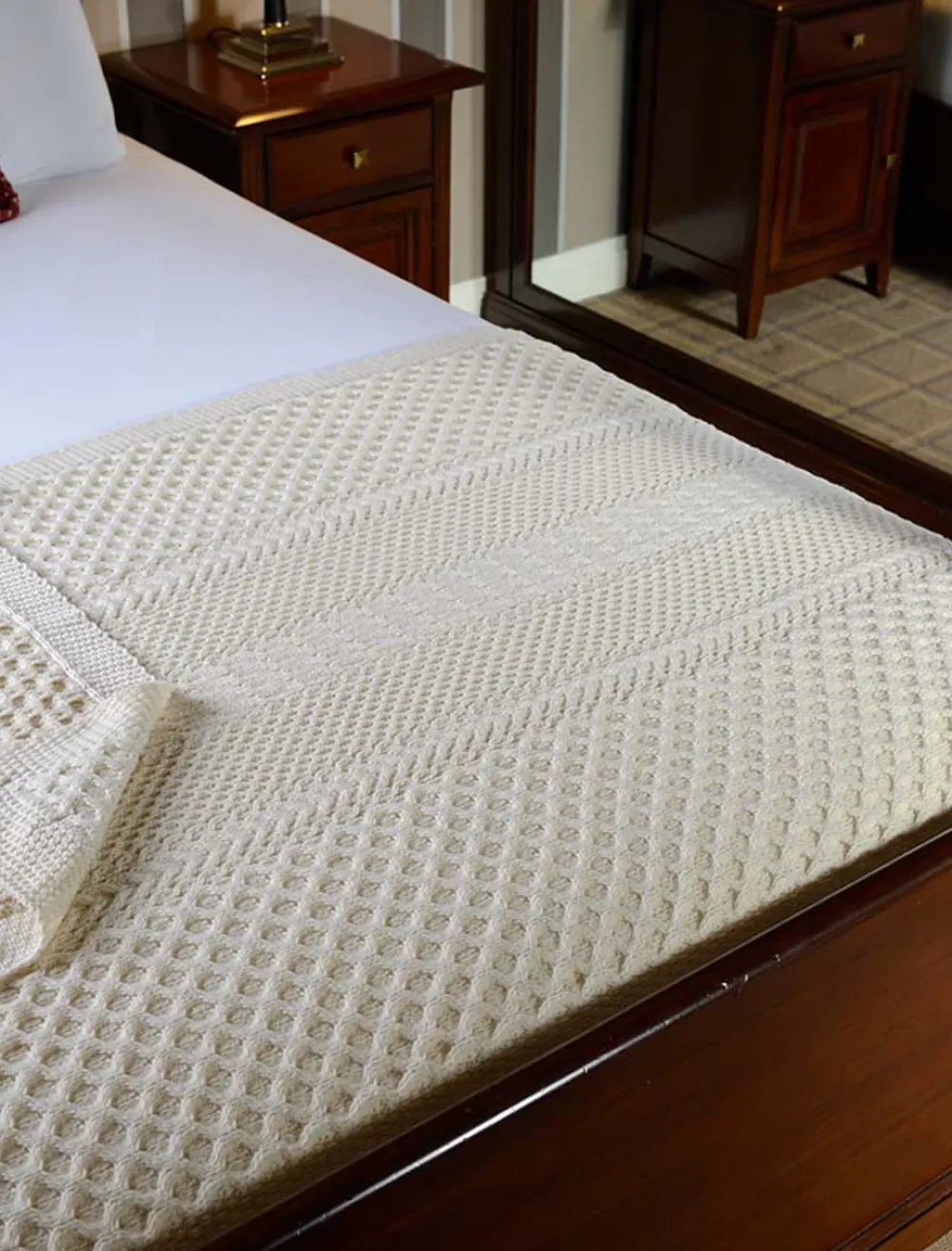 Glenaran Clan Throws^Barry Clan Aran Throw