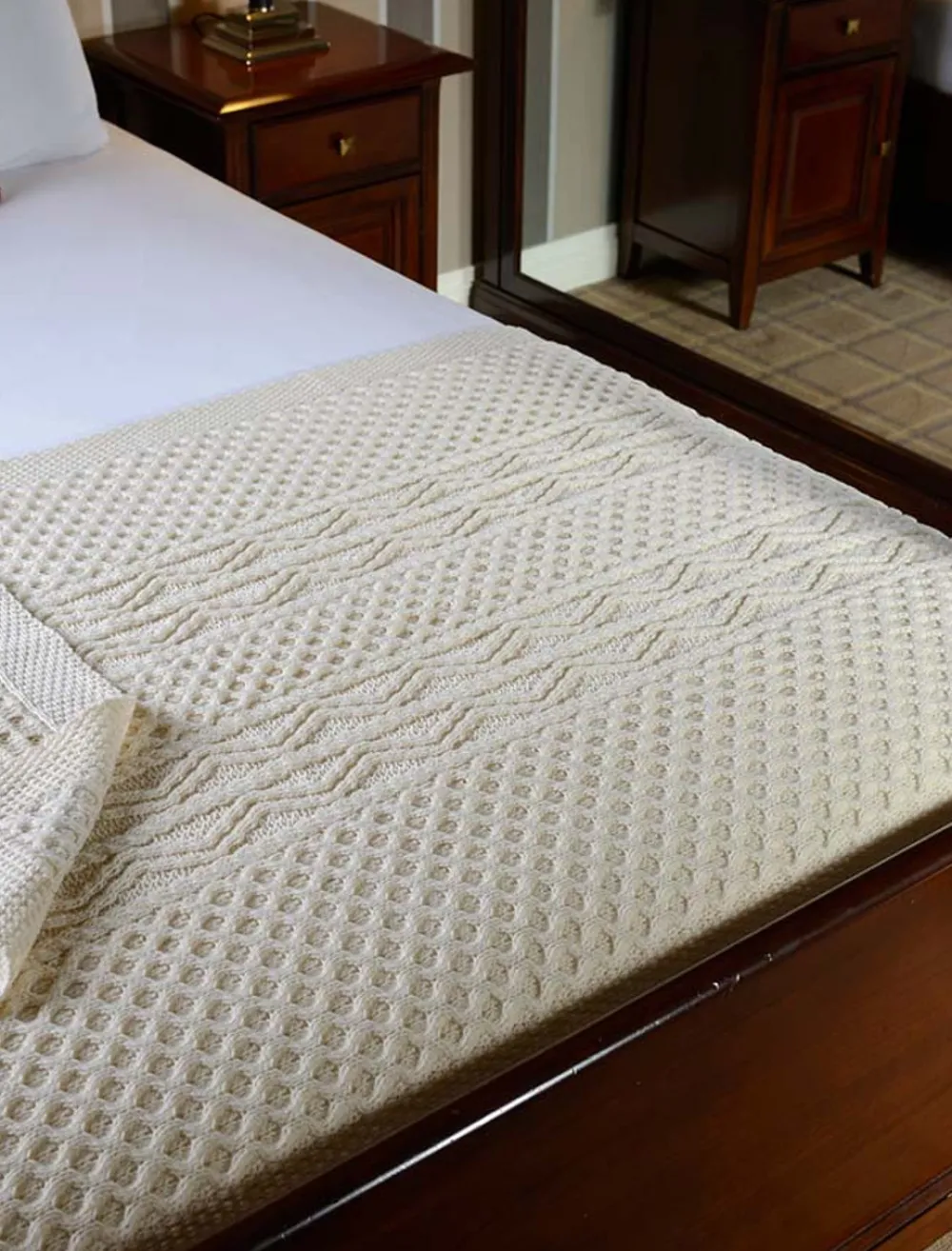 Glenaran Clan Throws^Curran Clan Aran Throw