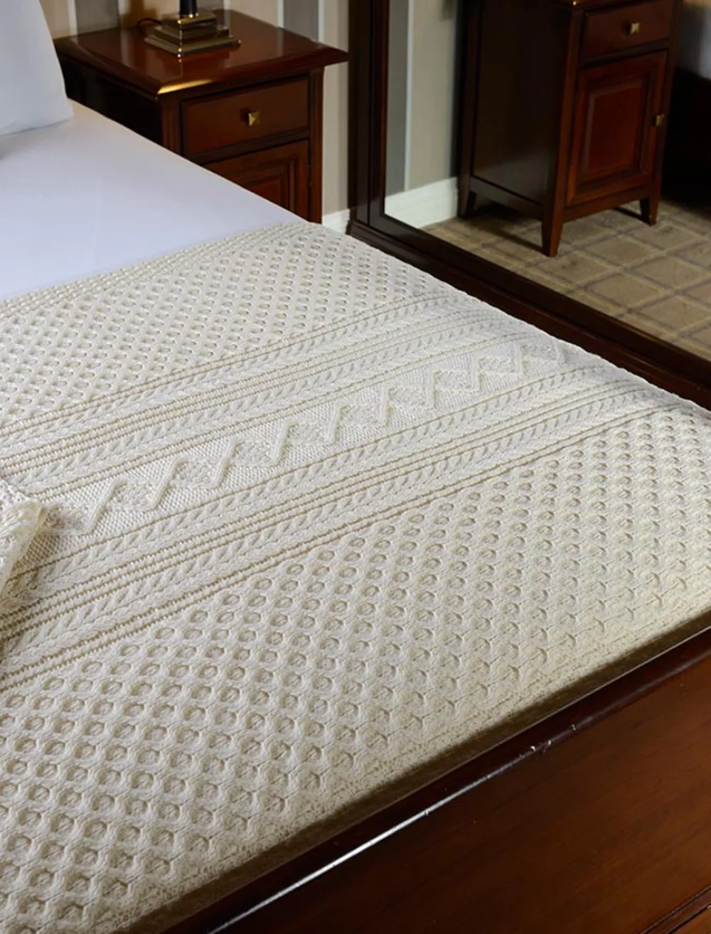 Glenaran Clan Throws^Long Clan Aran Throw